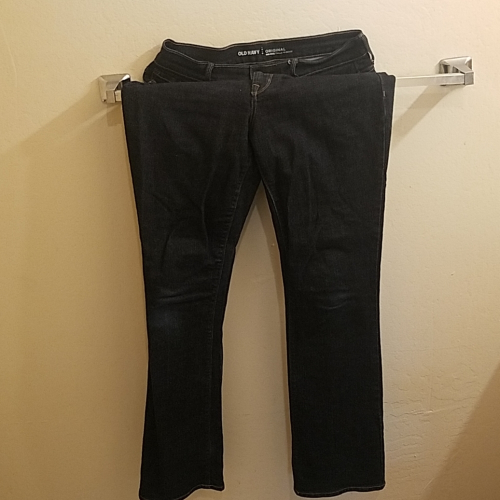 Old navy mid rise regular jeans